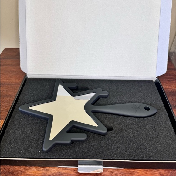 Jeffree Star Exclusive 2021 Halloween edition mirror. - Picture 5 of 6